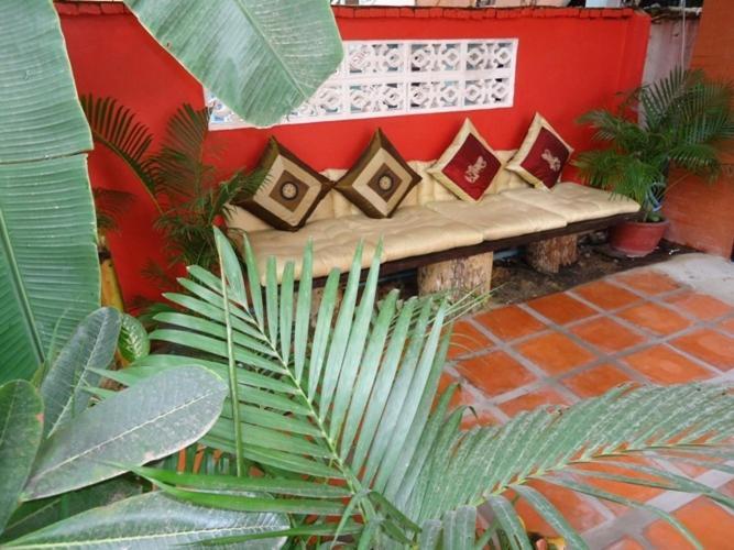 Ladybug Guesthouse Сием Реап Екстериор снимка