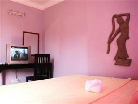 Ladybug Guesthouse Сием Реап Стая снимка